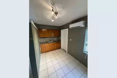 1167 NW 112th St #A, Miami, FL 33168 - Photo 10