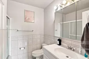 7597 NW 75th Ave, Tamarac, FL 33321 - Photo 24