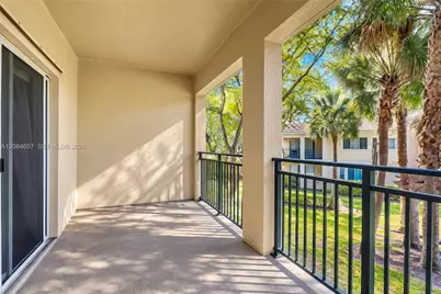 2474 Centergate Dr #203, Miramar, FL 33025 - Photo 12