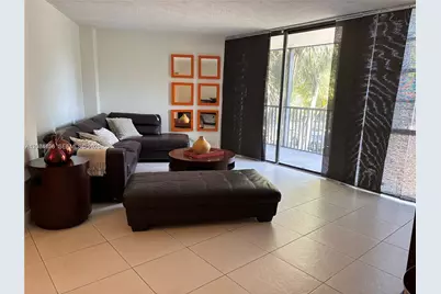 3301 N Country Club Dr #211, Aventura, FL 33180 - Photo 8