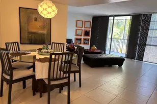 3301 N Country Club Dr, Aventura, FL 33180 - Photo 6