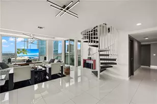 244 Biscayne Blvd, Miami, FL 33132 - Photo 6