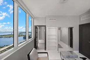 244 Biscayne Blvd, Miami, FL 33132 - Photo 32