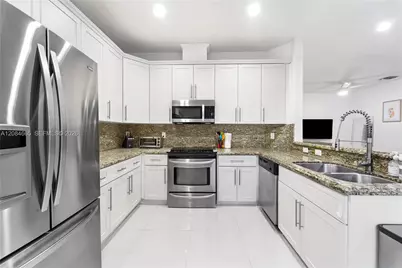 2306 SW 36th Ave #2306, Miami, FL 33145 - Photo 14