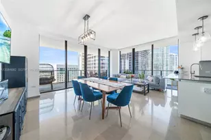 88 SW 7th St, Miami, FL 33130 - Photo 2