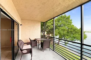 471 Ives Dairy Rd, Miami, FL 33179 - Photo 1