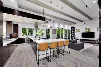 101 SW 21st Rd, Miami, FL 33129 - Photo 2
