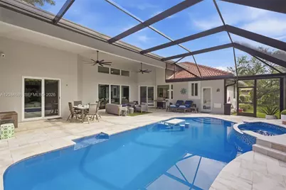 1861 W Eagle Trace Blvd W, Coral Springs, FL 33071 - Photo 4