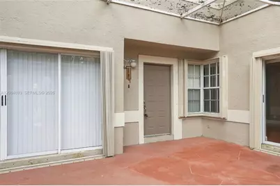 10922 Chandler Dr, Cooper City, FL 33026 - Photo 4