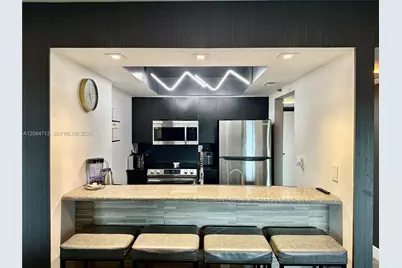 850 N Miami Ave #W-1408, Miami, FL 33136 - Photo 2