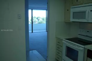 177 Ocean Ln Dr, Key Biscayne, FL 33149 - Photo 14
