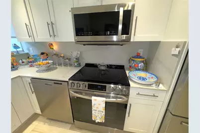 1910 SW 17th Ave #8, Miami, FL 33145 - Photo 6