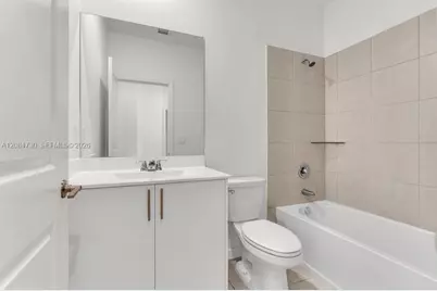18414 SW 2nd St, Pembroke Pines, FL 33029 - Photo 22
