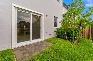18414 SW 2nd St, Pembroke Pines, FL 33029 - Photo 40