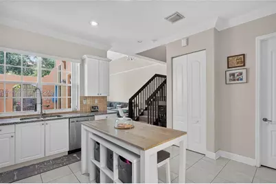 628 SW 147th Ter, Pembroke Pines, FL 33027 - Photo 18
