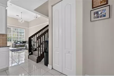 628 SW 147th Ter, Pembroke Pines, FL 33027 - Photo 20