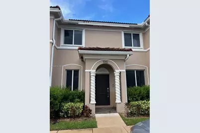 1051 SE 23rd Ter, Homestead, FL 33035 - Photo 1