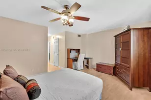610 NE 12th Ave, Hallandale Beach, FL 33009 - Photo 16