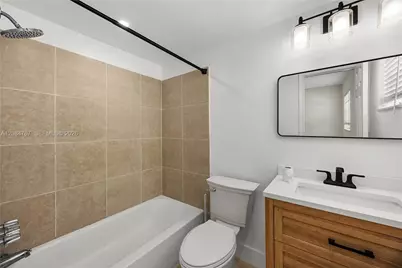1720 Cleveland St #111W, Hollywood, FL 33020 - Photo 10