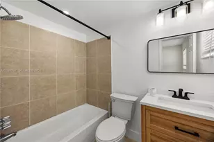 1720 Cleveland St, Hollywood, FL 33020 - Photo 10