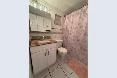 121 Golden Isles Dr #1, Hallandale Beach, FL 33009 - Photo 20