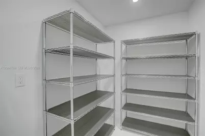 1801 N 54th Ave, Hollywood, FL 33021 - Photo 14