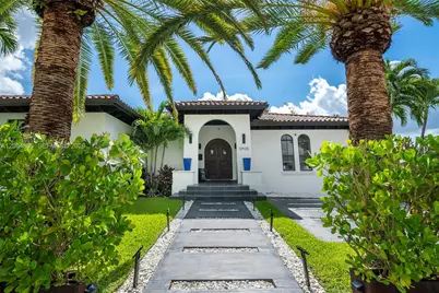 12905 Ixora Rd, North Miami, FL 33181 - Photo 4