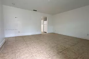 25423 SW 107th Ct, Homestead, FL 33032 - Photo 4