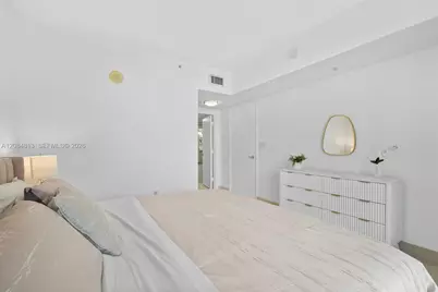 16699 Collins Ave #1710, Sunny Isles Beach, FL 33160 - Photo 10