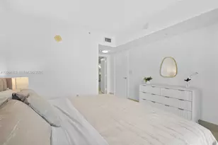 16699 Collins Ave, Sunny Isles Beach, FL 33160 - Photo 10