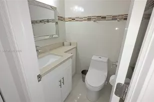 1985 S Ocean Dr, Hallandale Beach, FL 33009 - Photo 20