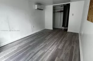 1121 NW 40th St, Miami, FL 33127 - Photo 2