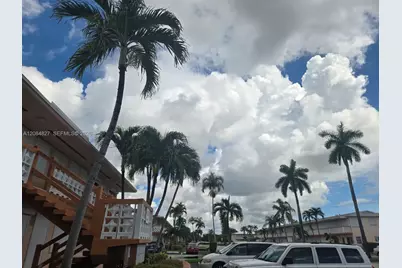 900 SW 11th Ave #7C, Hallandale Beach, FL 33009 - Photo 1