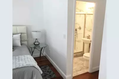 420 15th St #205, Miami Beach, FL 33139 - Photo 10