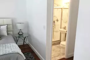 420 15th St, Miami Beach, FL 33139 - Photo 10