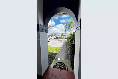 14652 SW 114th Ter #B, Miami, FL 33186 - Photo 2
