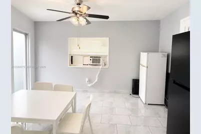 970 SW 80 Ave #1, North Lauderdale, FL 33068 - Photo 8