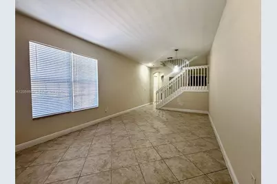 6965 Julia Gardens Dr, Coconut Creek, FL 33073 - Photo 2