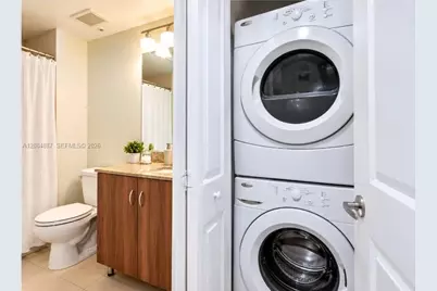 601 NE 23rd St #1501, Miami, FL 33137 - Photo 6