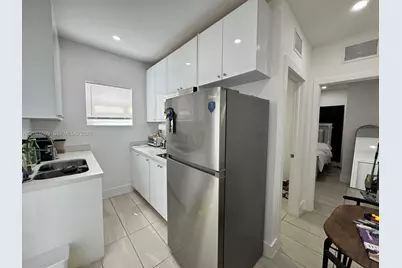 1631 NW 3 St #8, Miami, FL 33125 - Photo 2