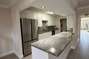 7938 SW 105th Pl, Miami, FL 33173 - Photo 2
