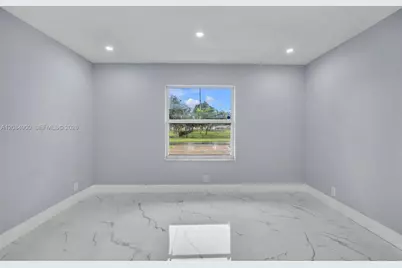 370 NW 14th St, Pompano Beach, FL 33060 - Photo 26