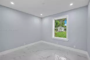 370 NW 14th St, Pompano Beach, FL 33060 - Photo 24