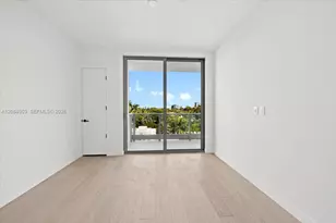2200 Brickell Ave, Miami, FL 33129 - Photo 12