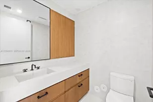 2200 Brickell Ave, Miami, FL 33129 - Photo 24