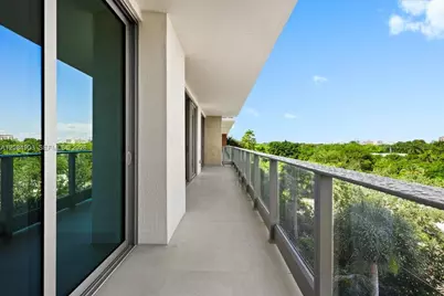 2200 Brickell Avenue #422, Miami, FL 33129 - Photo 26