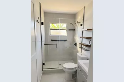 2820 SW 25th St #2820, Miami, FL 33133 - Photo 12