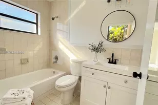 2820 SW 25th St, Miami, FL 33133 - Photo 10