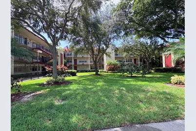 13350 SW 1st St #107P, Pembroke Pines, FL 33027 - Photo 1