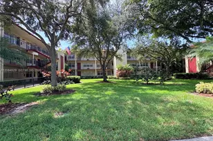 13350 SW 1st St, Pembroke Pines, FL 33027 - Photo 1